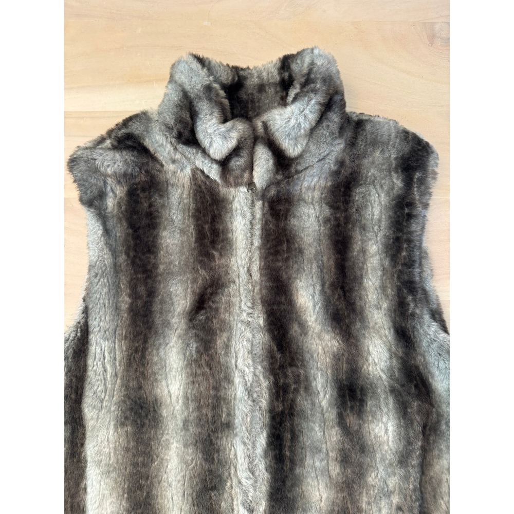 Faux Fur Vest Women's Gray Chinchilla Print Zip Front Sleeveless Double Sided